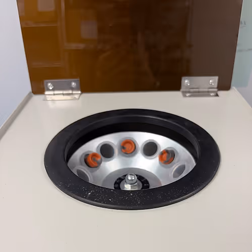 Clean and well-equipped IV therapy room prepared for nutrient infusions.